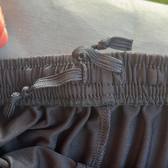 Nike Dri-fit Black Shorts Gray Stripe Size XL - Picture 3 of 4